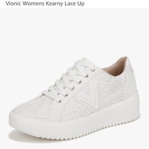 Vionic Kearny Sneakers